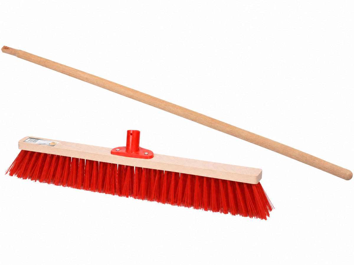 Illustrative composition of VOREL 600 mm street broom head and 150 cm beech wood handle, supplied together; components not shown to scale